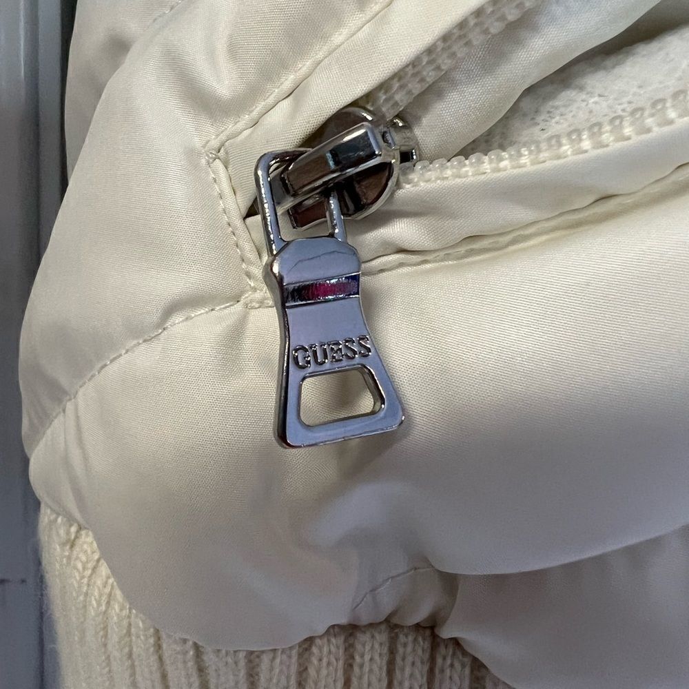 Guess Jacket - Picture 6 of 11